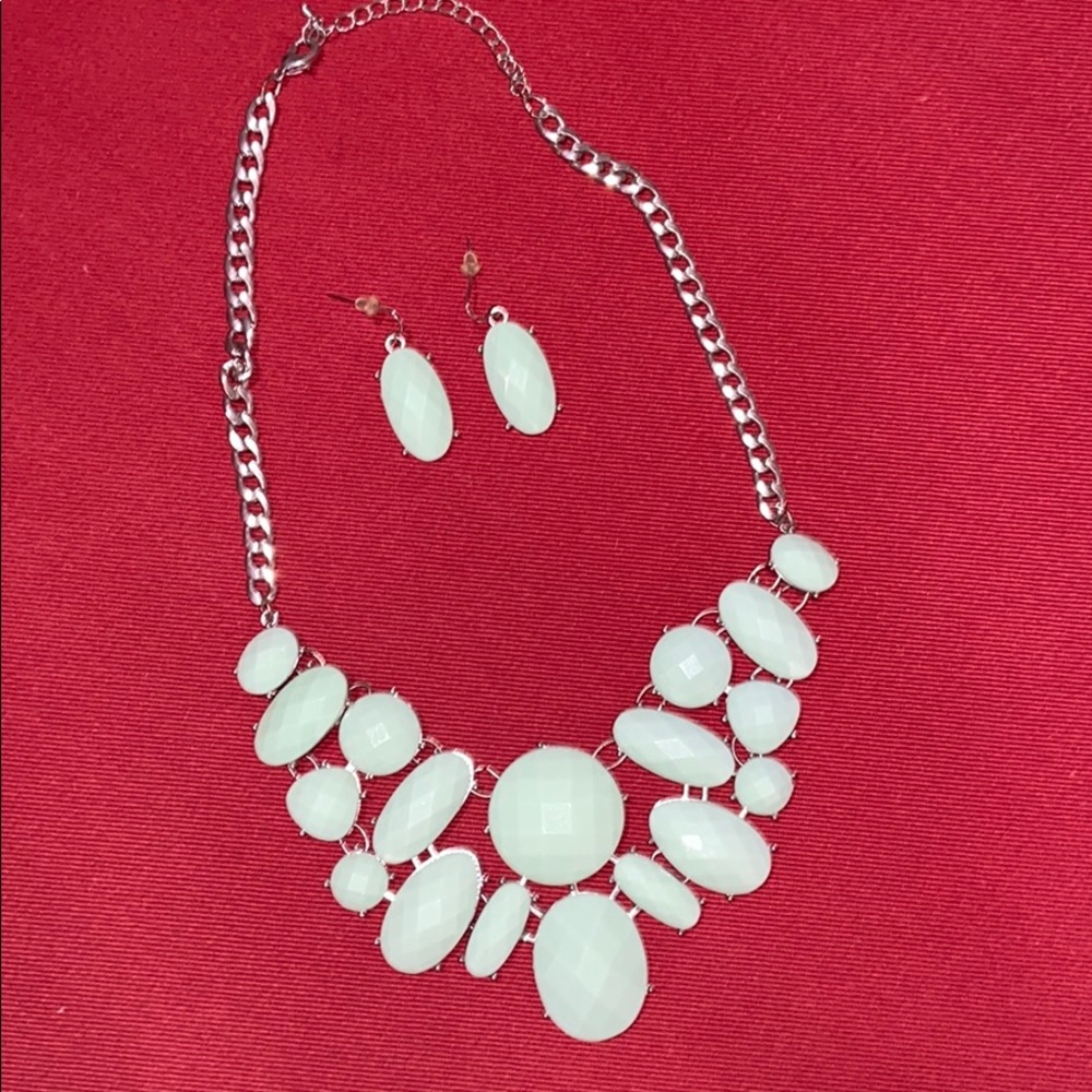 Turquoise statement necklace and earring set